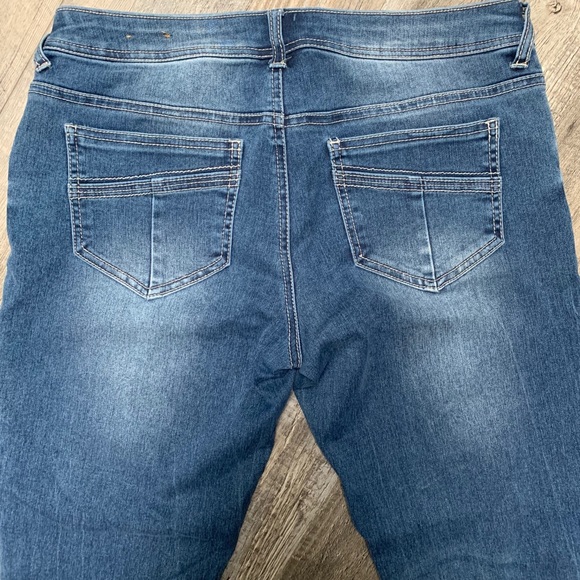 Mossimo Skinny Denim Jeans - Picture 8 of 9